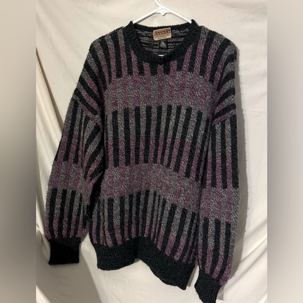 Hand knit sweater XL